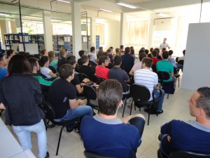 Alunos de Engenharia de Controle e Automação receberam as boas-vindas do corpo docente na manhã de segunda-feira (Crédito: Divulgação/IFC Luzerna)